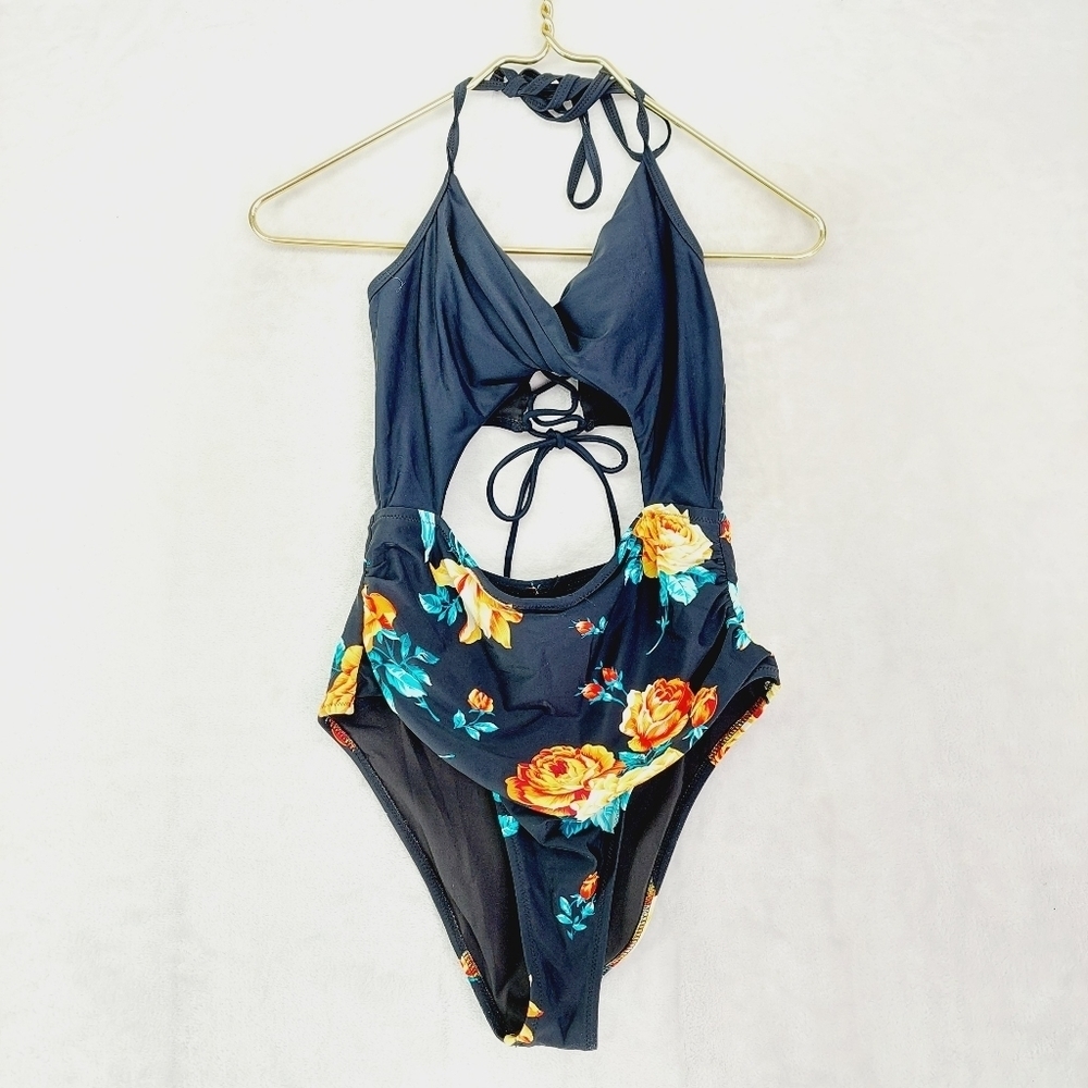 Black & Orange Floral Strappy One-Piece Swimsuits 660